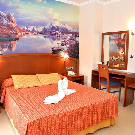 Hotel Portonovo Kültér fotó