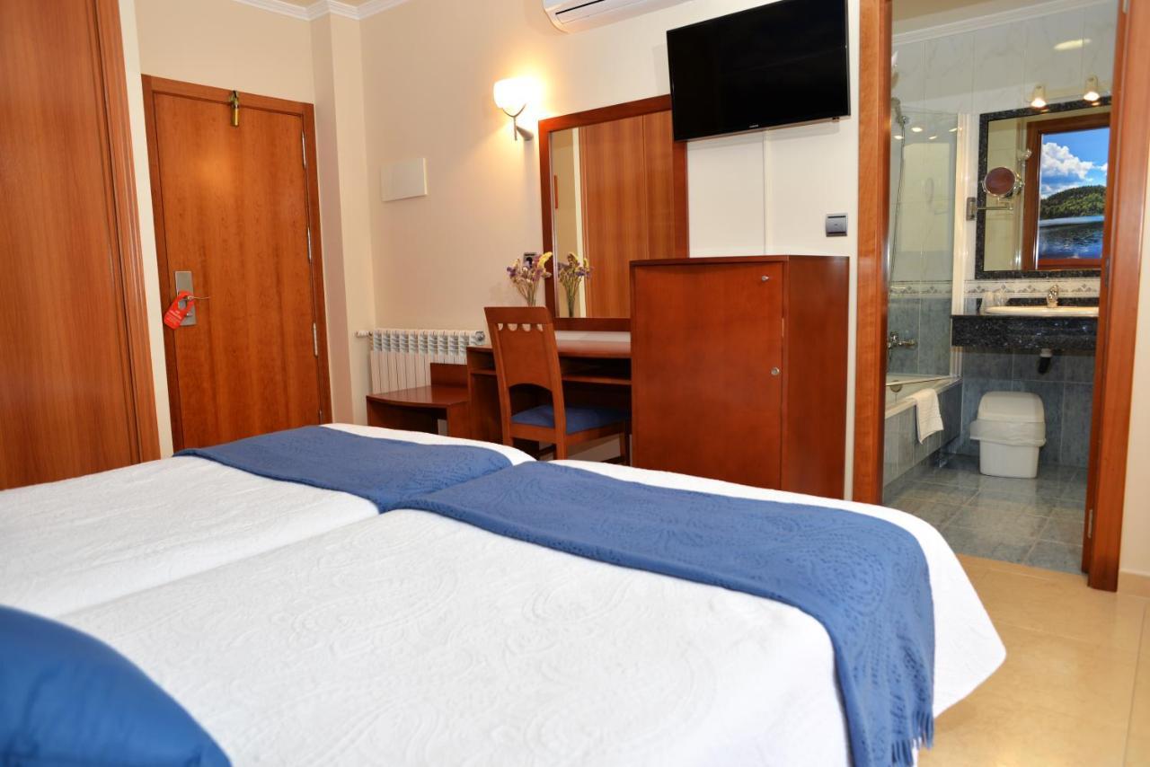 Hotel Portonovo Kültér fotó