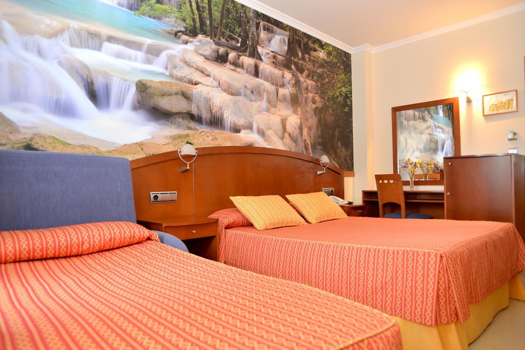 Hotel Portonovo Kültér fotó