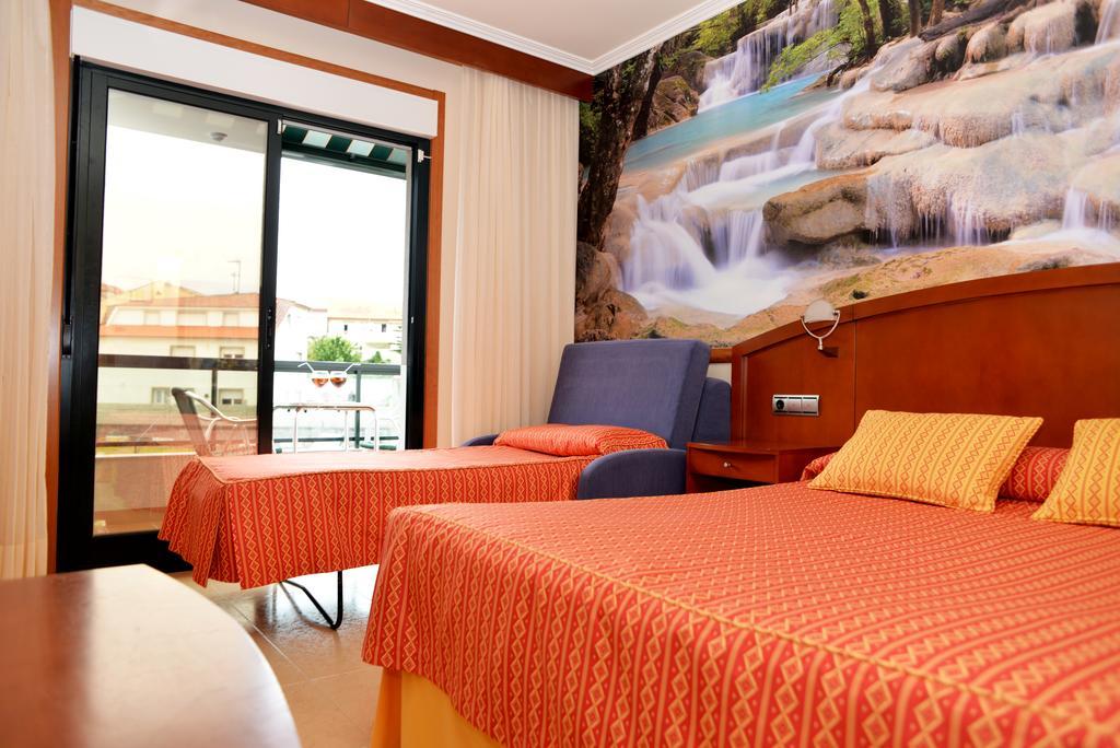 Hotel Portonovo Kültér fotó
