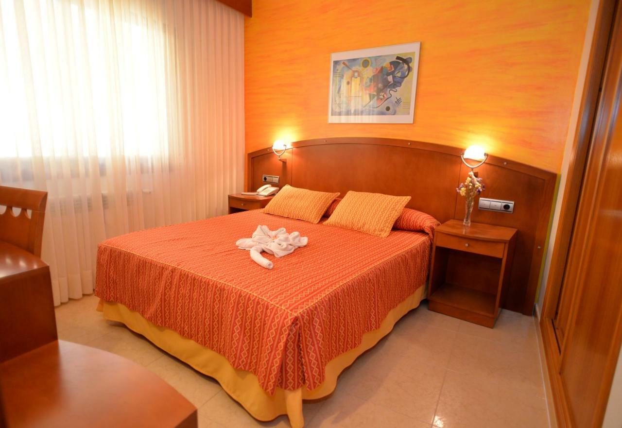 Hotel Portonovo Kültér fotó
