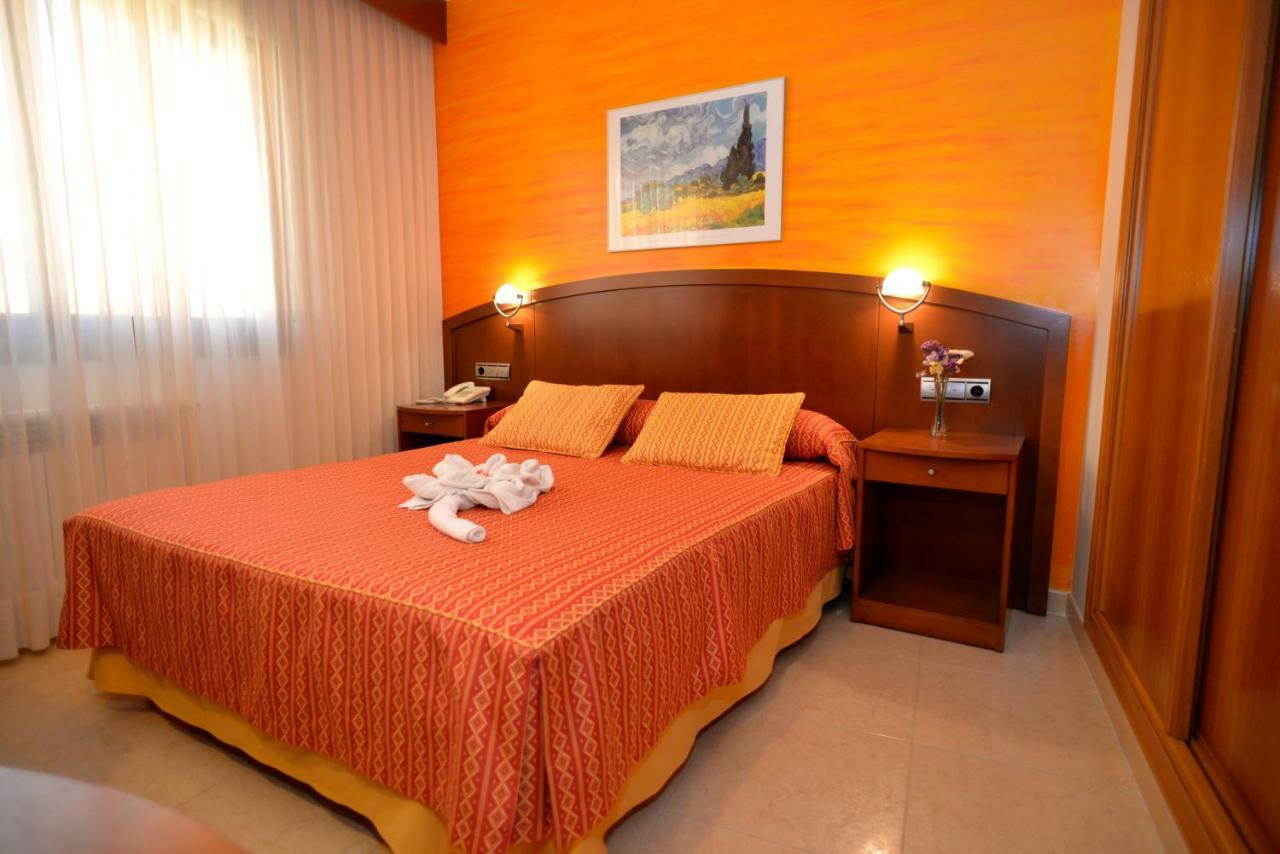 Hotel Portonovo Kültér fotó